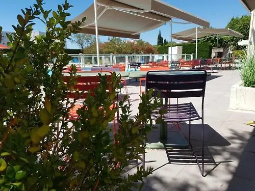 Ibis Styles Arles Palais Des Congres Hotel