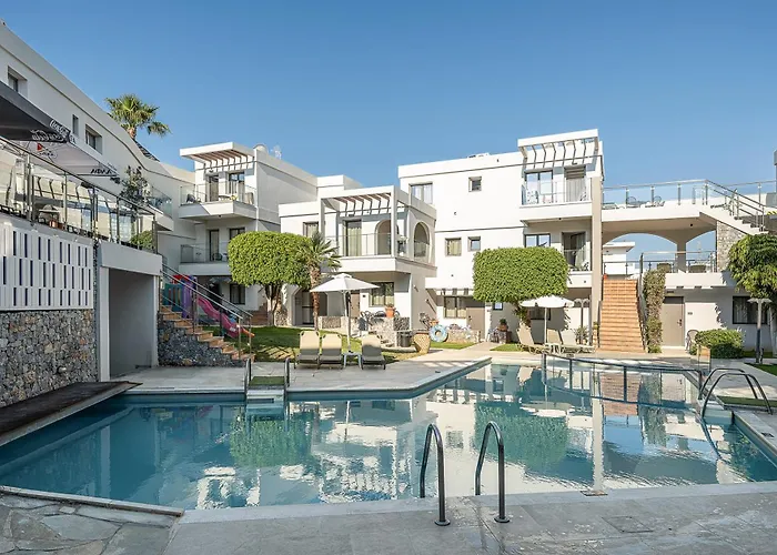 Minos Village Agia Marina