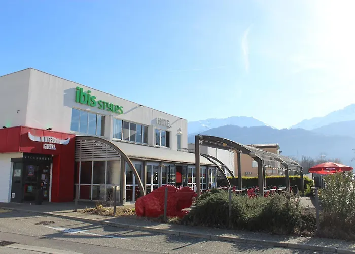 Hotel Ibis Styles Crolles Grenoble A41