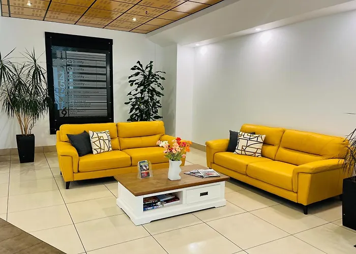 Quality Suites Central Square Palmerston North