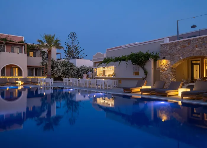 Rose Bay Hotel Kamári