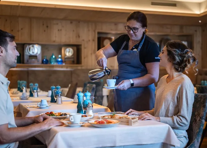 Vier Jahreszeiten Wellnessresort Achensee Maurach 