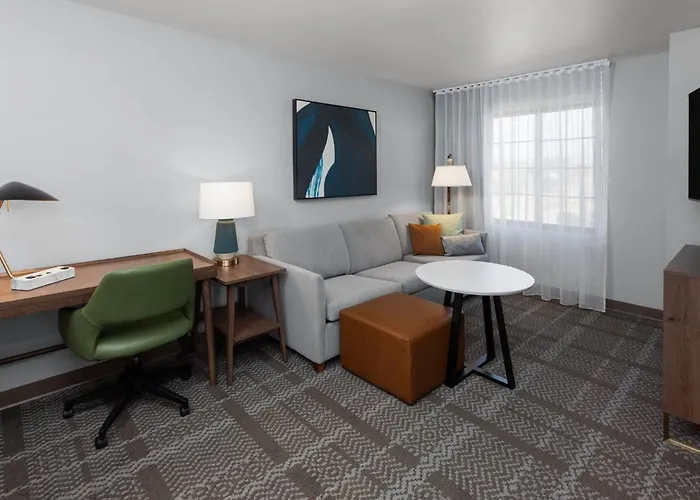 Staybridge Suites Lansing-Okemos By Ihg