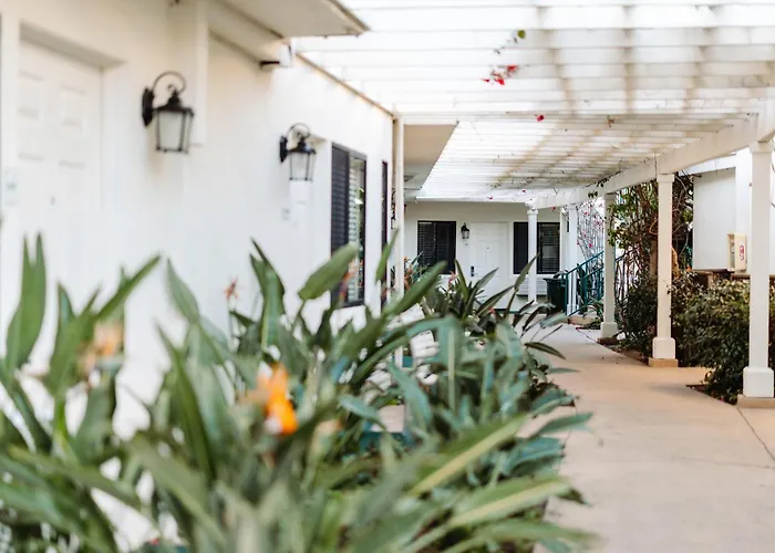 Glorietta Bay Inn Coronado