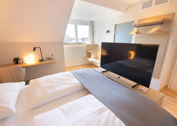 Hotel Restaurant Auerhahn Salzburg
