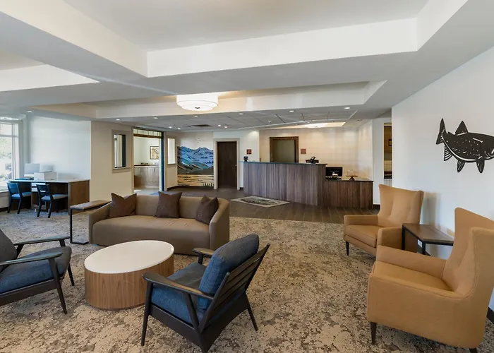 Gray Wolf Inn & Suites West Yellowstone