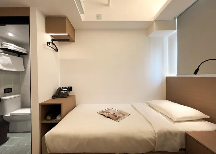 Bridal Tea House Hotel - Yaumatei Hong Kong