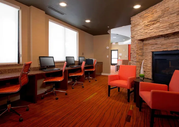 Courtyard By Marriott Sacramento Folsom Hotel