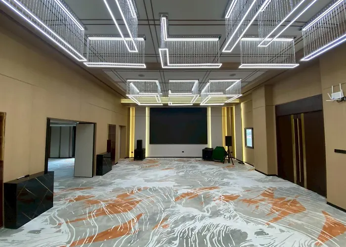 Miloft Sathorn Hotel กรุงเทพมหานคร
