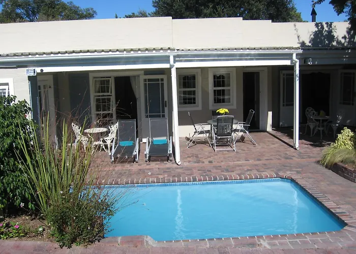 Paradiso Guesthouse & Self-Catering Cottage Kaapstad