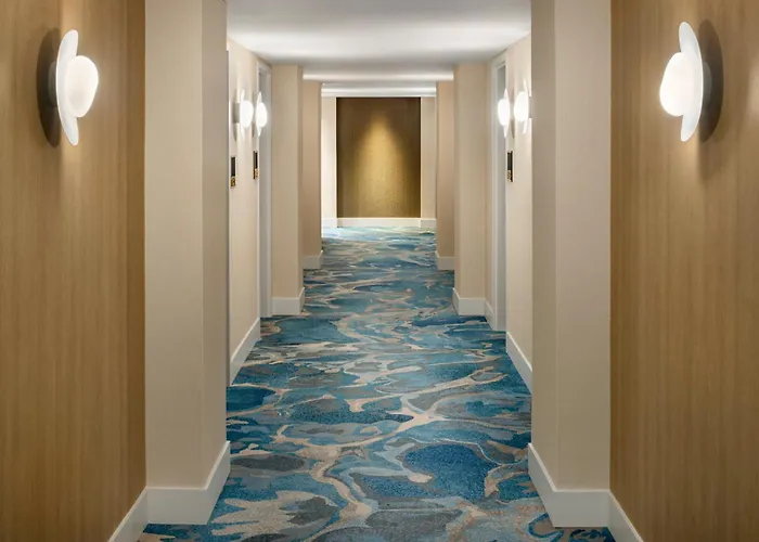 Pinnacle Hotel Harbourfront Vancouver