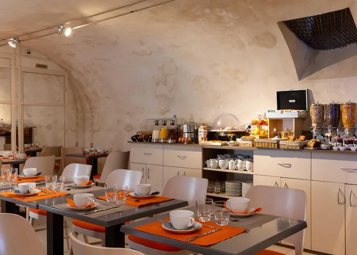 Hotel Le Relais Saint Charles Paris