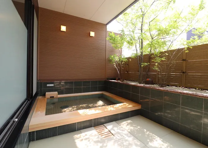Dogo Onsen Yachiyo 道後温泉八千代 Hotel Matsuyama 