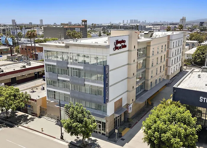 Hampton Inn&Suites Los Angeles/Hollywood, CA