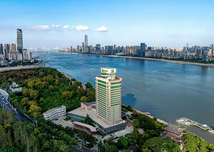 Holiday Inn Wuhan Riverside By Ihg