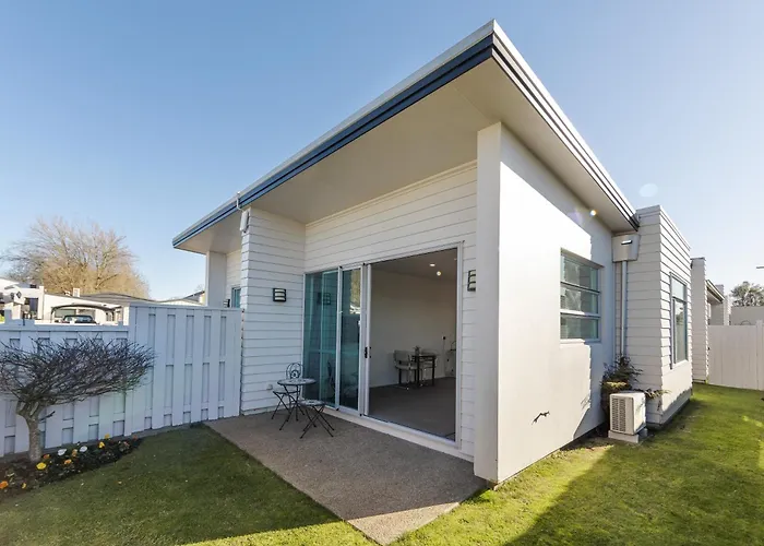 Broadway Motel & Miro Court Villas Matamata