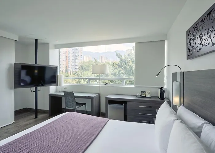 Hotel Bh El Poblado Medellin