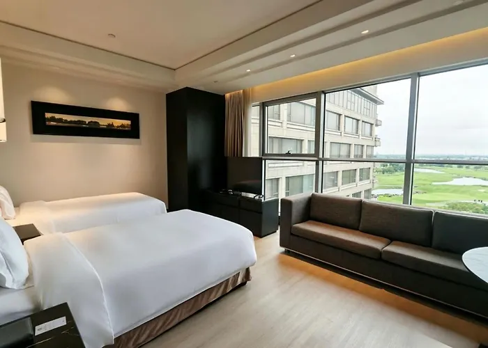 Crowne Plaza Shanghai Anting-20 Minutes Drive To National Exhibition And Convention Center & 15 Minutes Drive To F1 Jiading