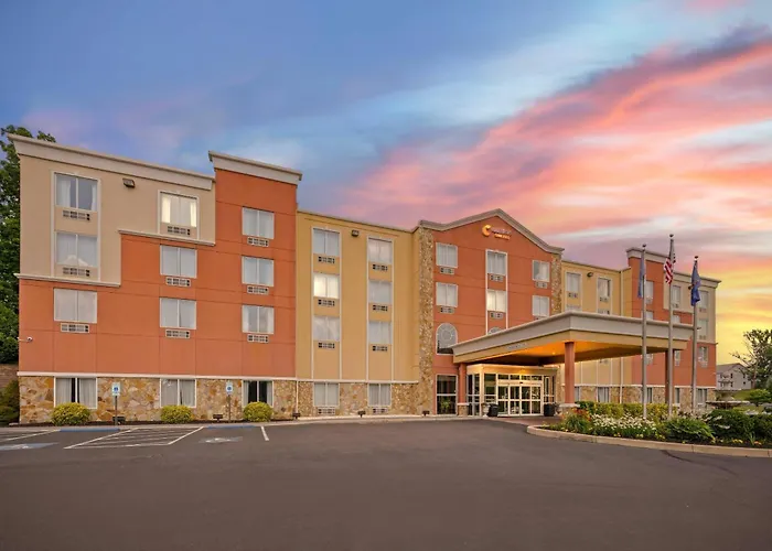 Comfort Suites Near Gettysburg Battlefield Visitor Center