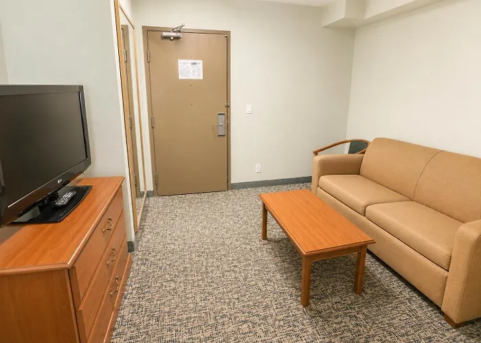 Travelodge By Wyndham Rapid City - Black Hills