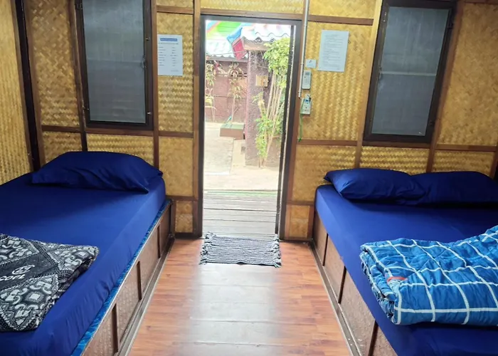 New Hut Bungalow Lamai Beach 