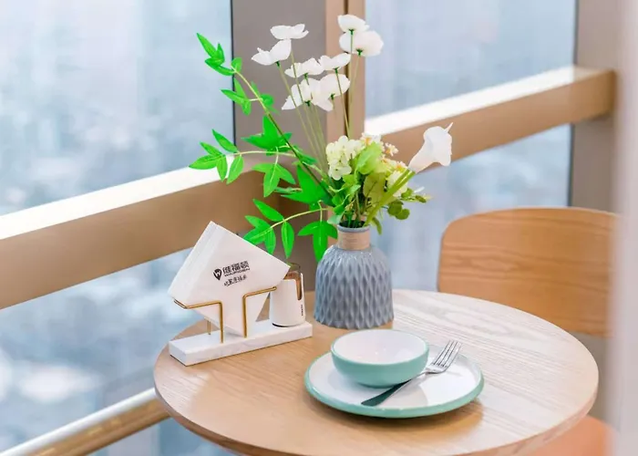 Waifiden Guangzhou Grand View Golden Palace Apartment-Free Shuttle Buses During Canton Fair