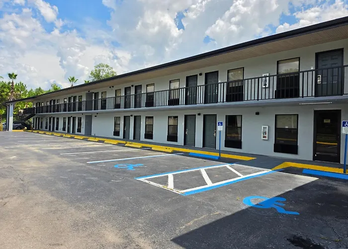 Alachua Inn
