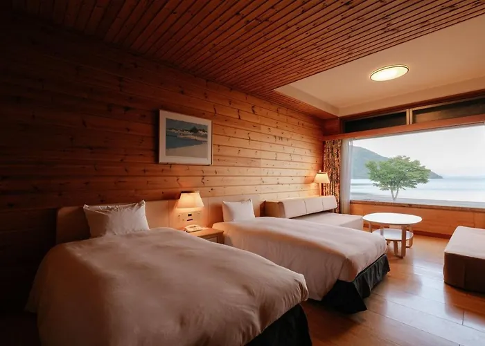 Grand Park Hotel Okubiwako Makino Takashima