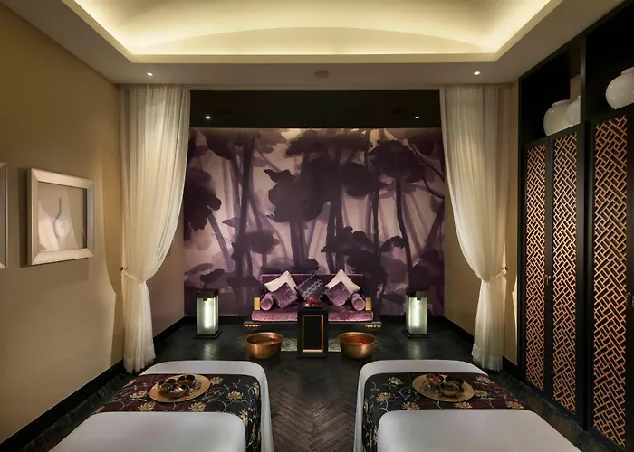 Mandarin Oriental, Guangzhou Hotel