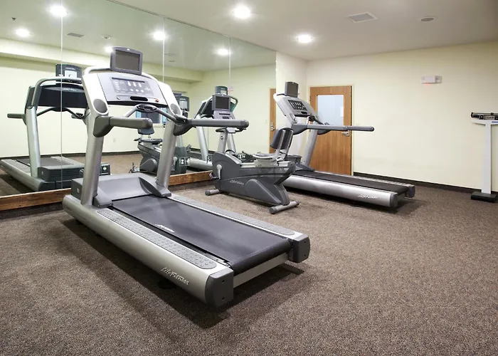 Holiday Inn Express Hotel & Suites Torrington By Ihg