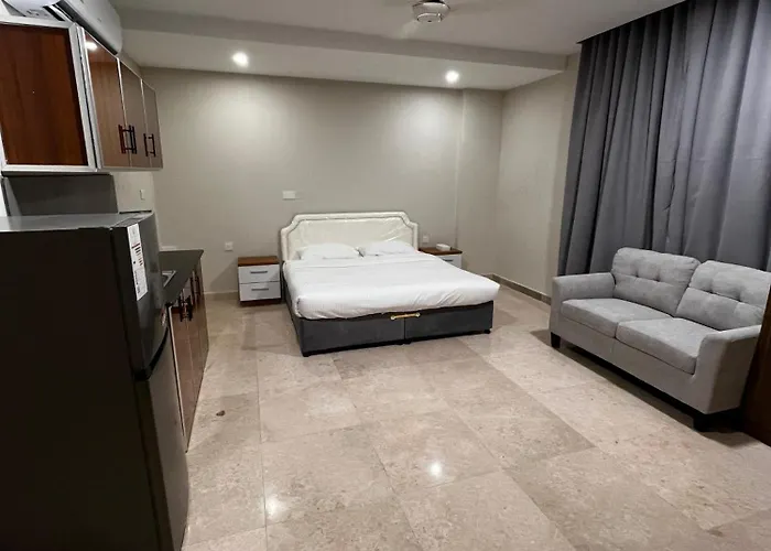 Al Noor Furnished Flats Aparthotel Salalah