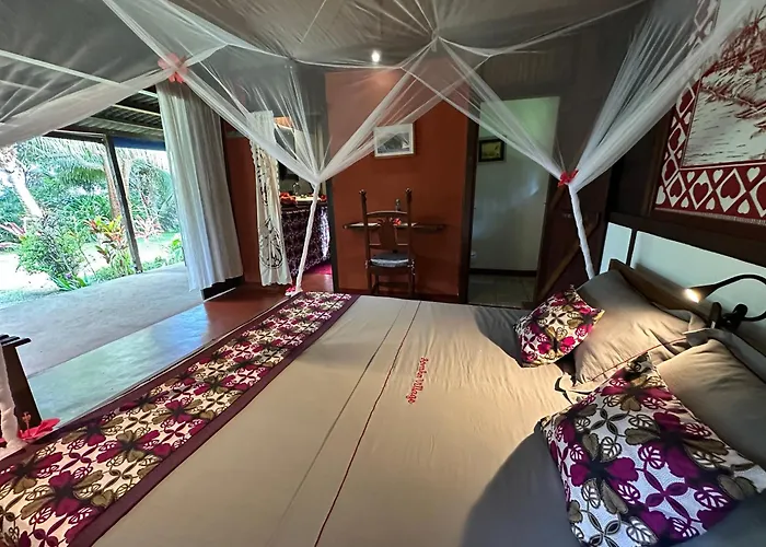 Boraha Village Ecolodge Ambodifotatra