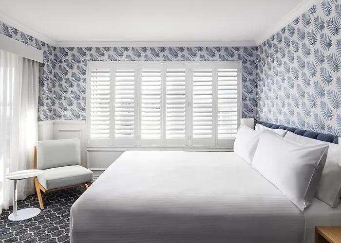 The Beachcomber Hotel & Resort Toukley