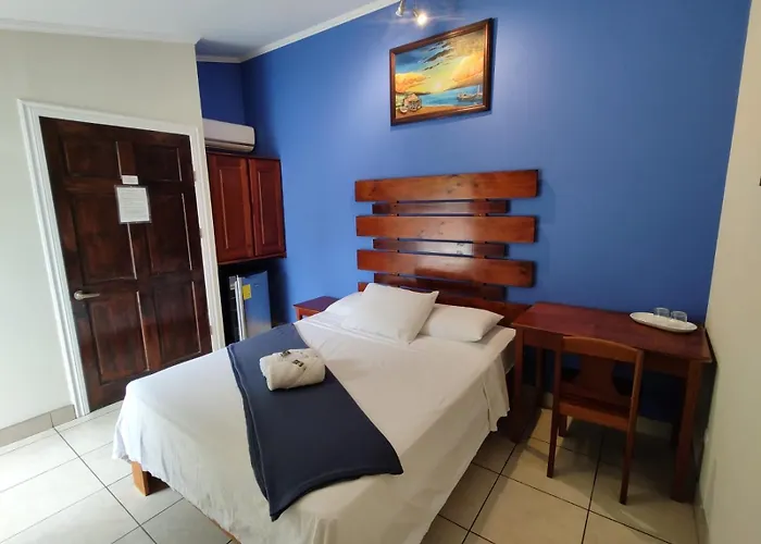 Hotel La Punta Puntarenas