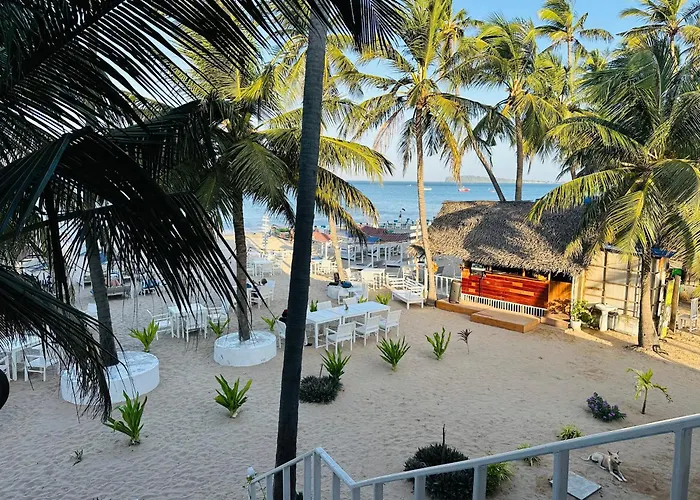 Golden Beach Cottages Trincomalee