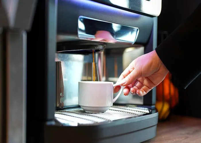 B&B HOTEL Reims Centre Gare