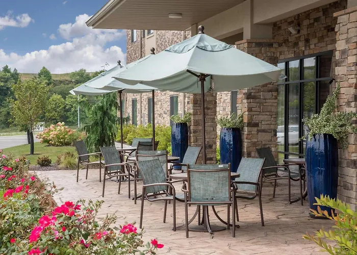 Hawthorn Suites By Wyndham Bridgeport
