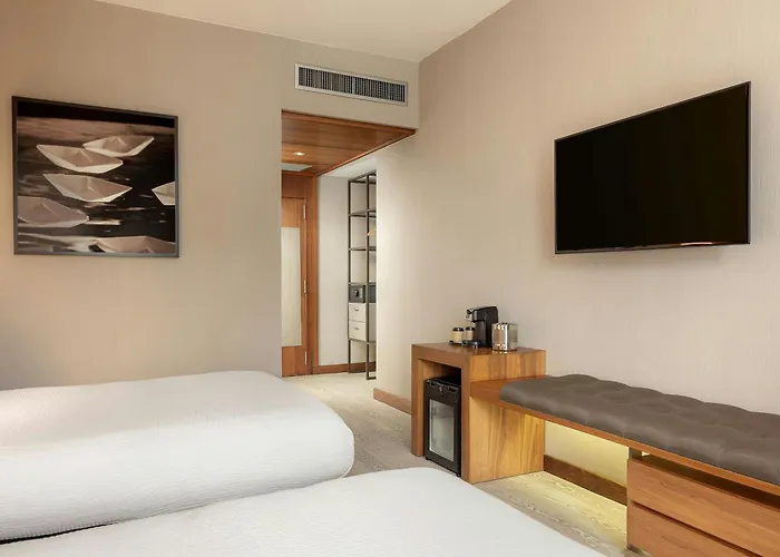 Ac Hotel By Marriott Panama City