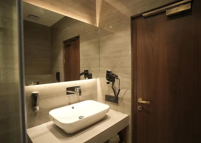 Regent Park Hotel Jalandhar