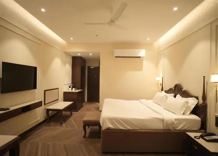 Regent Park Hotel Jalandhar