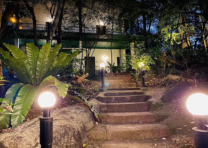 Green House Resort Sigiriya