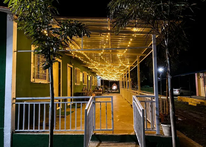 Green Fog Guesthouse Lonavala