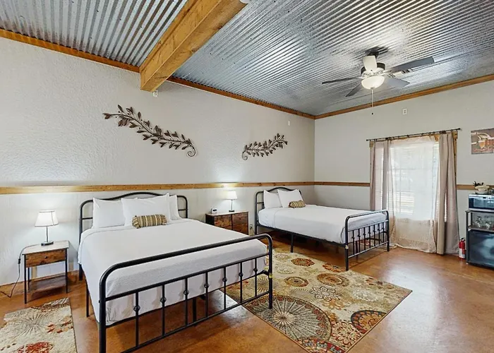 Historic Rocky Hill Aparthotel Fredericksburg