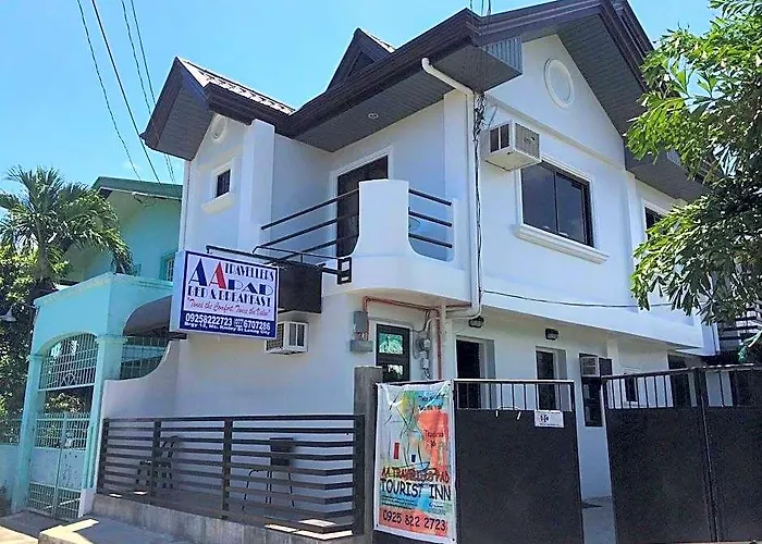 Aa Travellers Pad Hotel Laoag