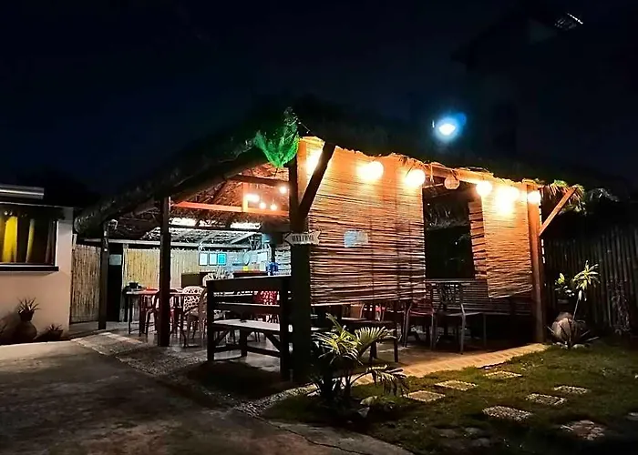 Aa Travellers Pad Hotel Laoag