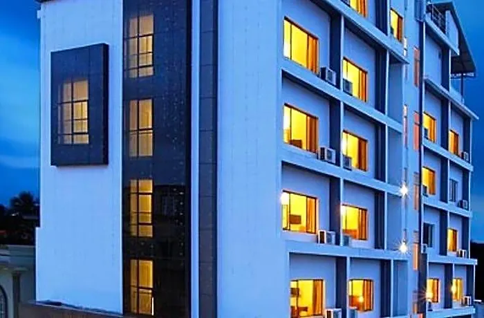 The Senate Hotel By Addon Group Kochi