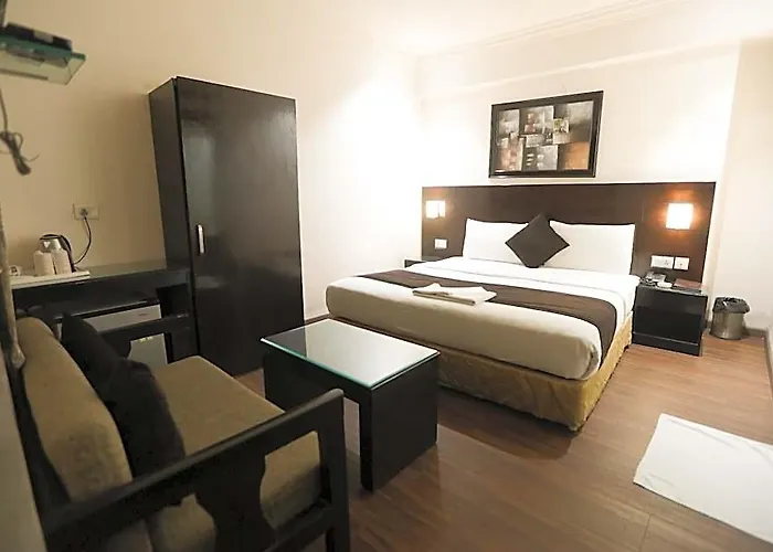 Hotel Anr Lucknow