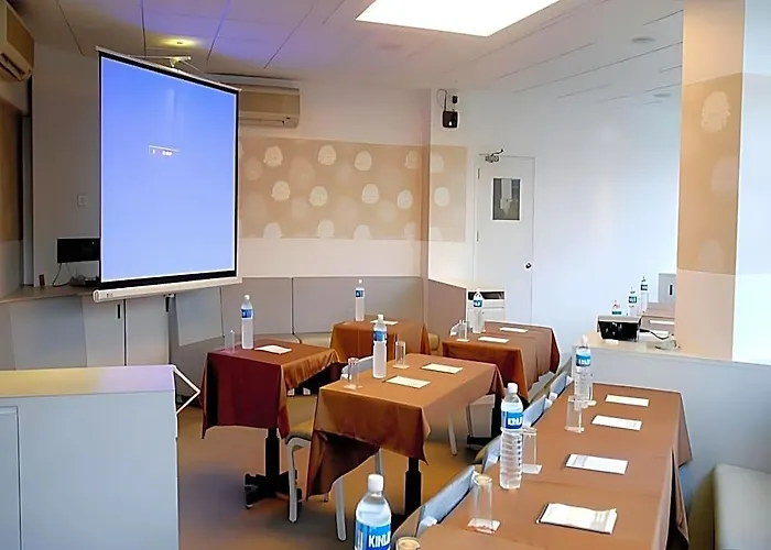 Executive Tamanna Hotel Pune