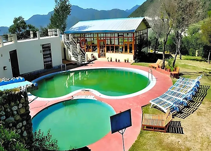 Classic Hill Top Resorts Chamba Chamba 
