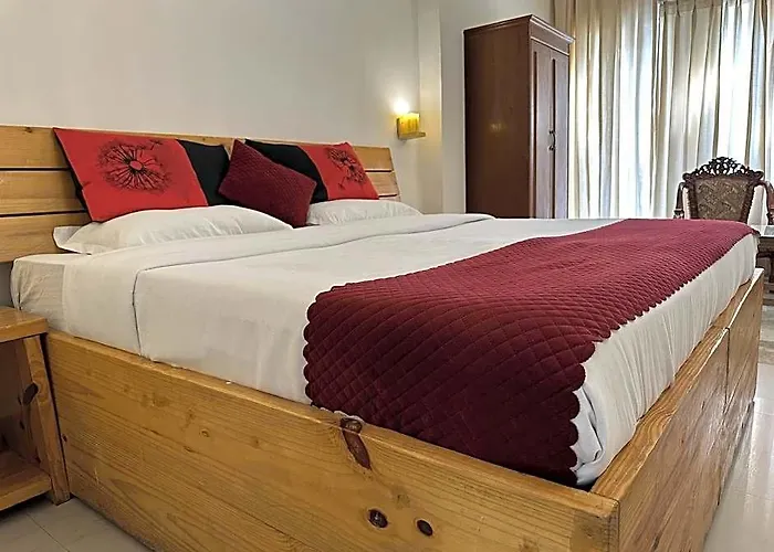 High Bank Peasants Cottage Rishikesh